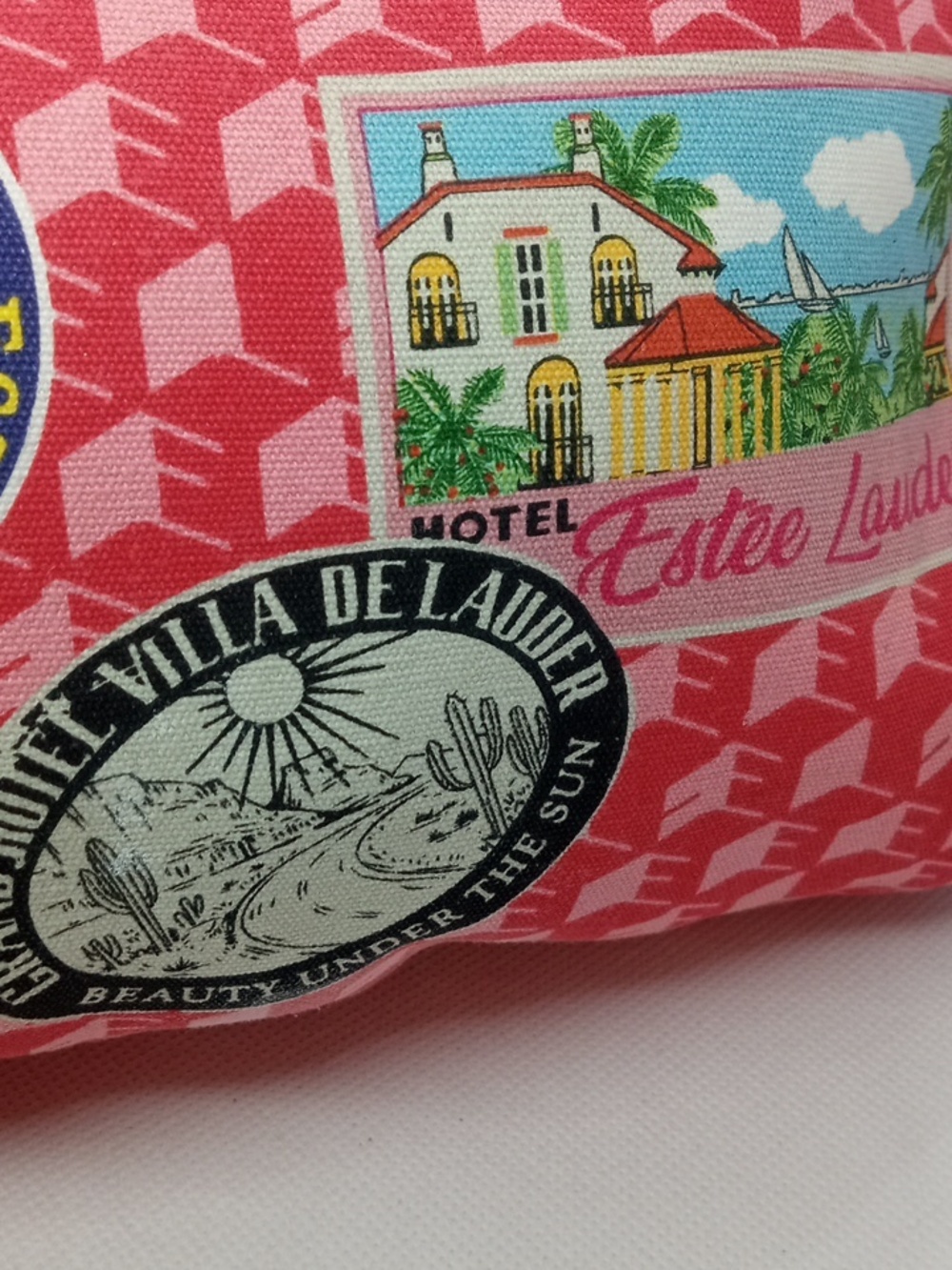 ESTEE LAUDER MAKE UP BAG - Picture 7 of 15